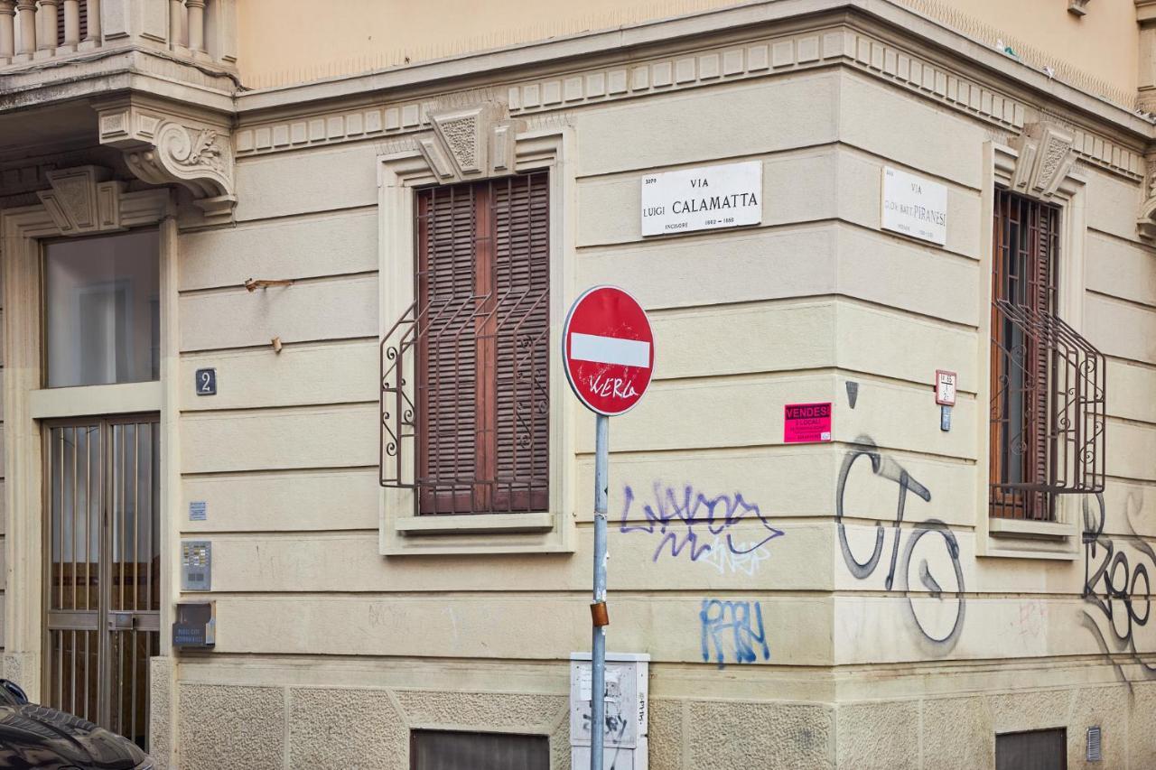 Picci'S Bilo Lägenhet Milano Exteriör bild